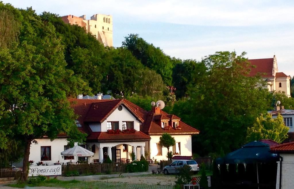Hotel Wenus Казимеж-Дольны Экстерьер фото